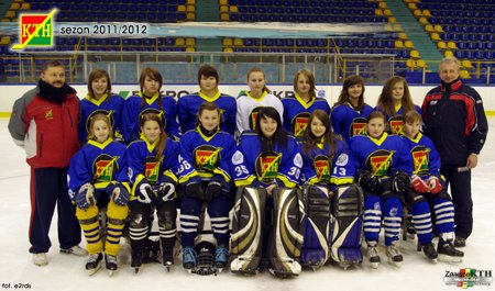 juniorki_eskiej_druyny_KSKTH_2011/12